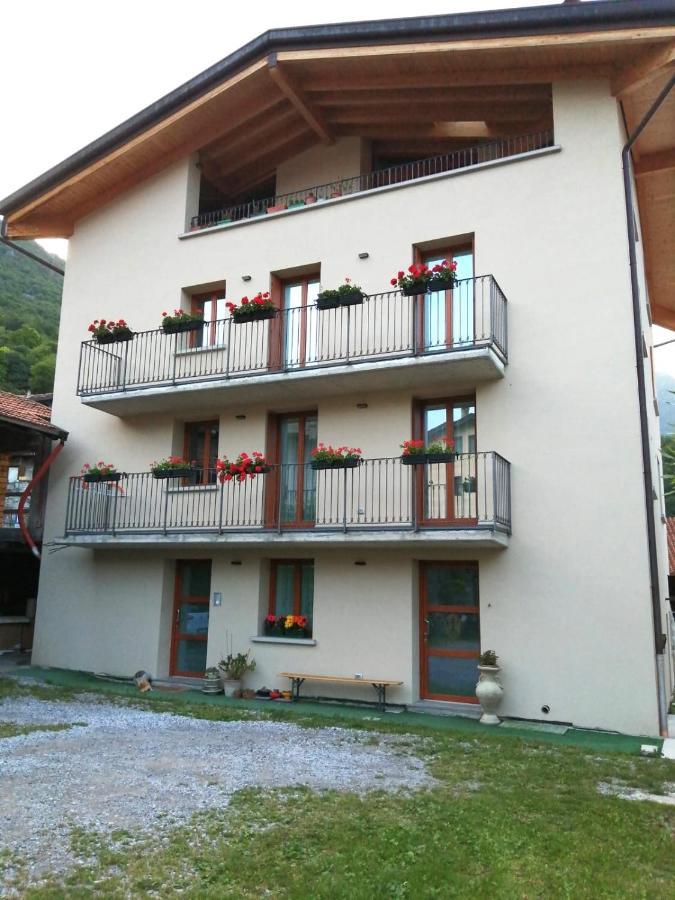 B&B Le Aquane Ono San Pietro Eksteriør bilde